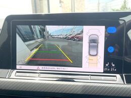 ●バックカメラ：便利な【バックカメラ】で安全確認もできます。駐車が苦手な方にもオススメな便利機能です。