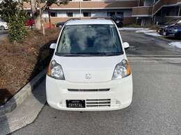 オートクリスタルは全車安いです。しかし誤解しないでくださいね。修復（歴無）車は当たり前　外観は綺麗　車内も綺麗です。全スタッフ総力を挙げて取り組んでおります。まずは通話料無料ダイアル　0078-6002-871157