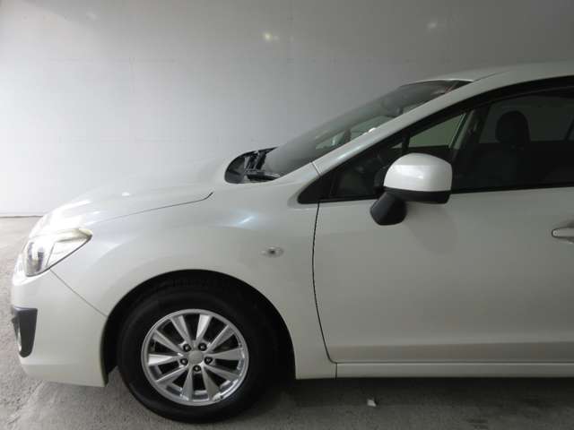 ☆外装は洗車→コーティングをしますのでぴかぴかの状態！タイヤとアルミは専用洗剤でクリーニングし、油性WAXでコーティング！　もし気になる傷などございましたらお値打ち価格にて板金塗装できます☆