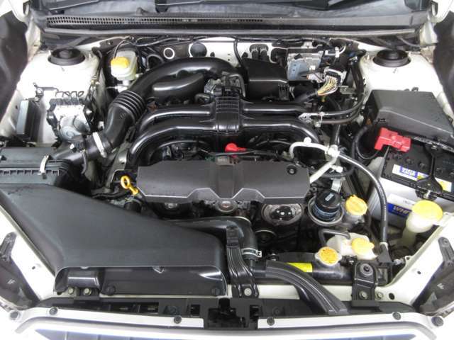 ☆エンジンルームは車のために過剰な清掃はしておりませんので安心です☆