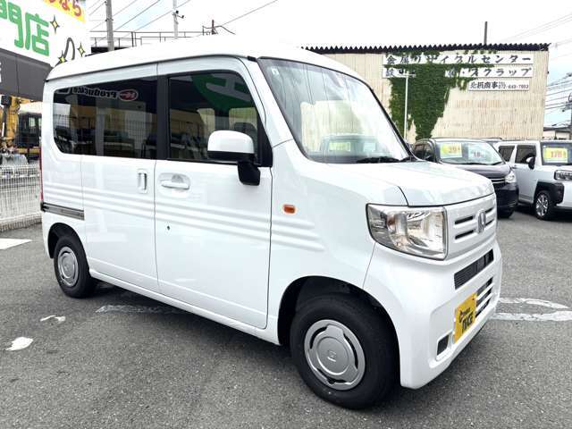 大阪府茨木市国道171号線沿いです！名神茨木インターから車で3分！土日祝はご来店混みあいますので事前にご予約頂ければと思います！ご予約はお問い合わせかお電話でお願い致します！
