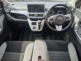 シンプルでカッコよいインパネ周りになってます！