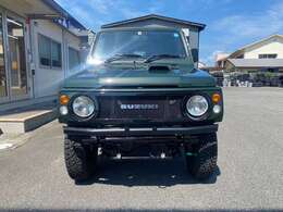 カスタムも承っています。お気軽にお問い合わせ下さい。　エンジンオーバーホール、シートカバー、前後社外バンパー