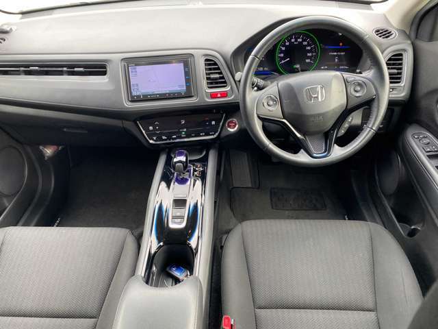 ★今、お乗りのお車の車検が切れちゃう！なんて方には代車も無料で貸し出し可能です★車がなくなると困るという方結構多いんですよね★ご用意はしてありますが貸し出し中もございますのでご確認下さい★