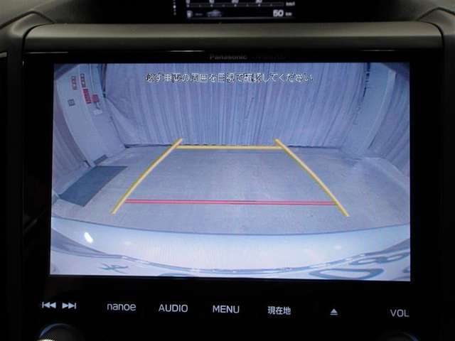 バックモニター付きなので車庫入れもラクラクです♪