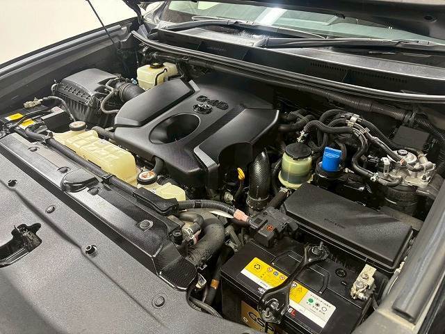 お問い合わせは078-939-4092まで。専門店だからこその知識・経験豊富な,熟練したスタッフ達が、お客様に最適な一台をご案内致します。