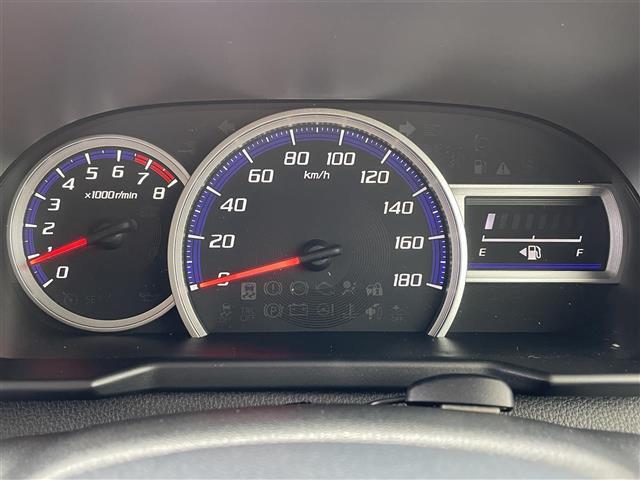 久留米みやき店では、洗車機のご利用も可能です。水洗い洗車からコーティング洗車まで誰でもご利用可能です。