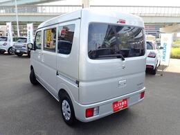 4人乗って荷物もたくさん積める、とっても頼もしい味方「エブリィ」！！最近は商用車をあえて自家用で乗る人が増えています（＾＿＾）
