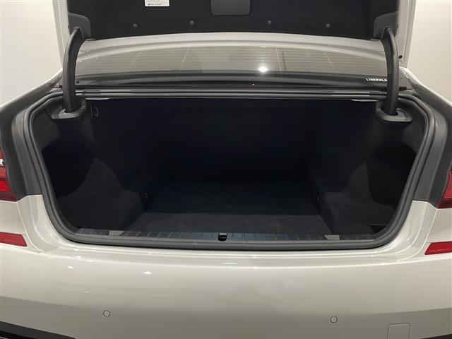 メンテナンスパックはご購入時だけのお得な点検・整備パック(有償)。点検コースと車検コースがございます。詳しくは店舗コーディネーターまでお問い合わせ下さい。
