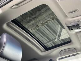 【天井】『天井』の画像になります。写真の内容に関してご不明点、ご質問等がございましたらお気軽にガリバー店舗までお問い合わせください。