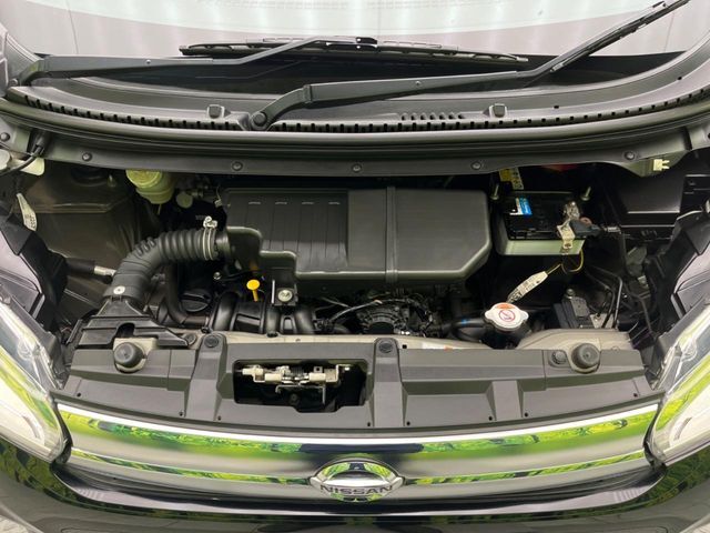 親切・丁寧な専門メカニックスタッフが応対！・車検・点検整備・事故等の修理などアフターサービスも安心。お車のカスタマイズもネクステージのサービススタッフまでご相談ください！