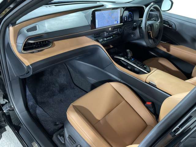 【インパネ全体】全方位で視界が広く、高い目線で運転もしやすいです！