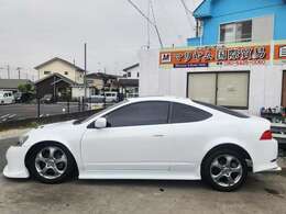 ☆現車確認をオススメいたします。商品は中古車ですので。年数相応の小傷等があります。仕様についての記載漏れがある場合がございますので、電話にて車両のご確認をお願いいたします