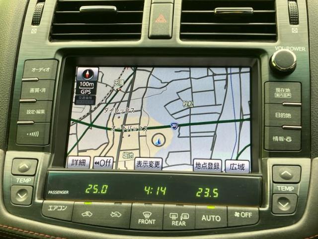 WECARSの店舗にはキッズコーナーがございます！お子様連れのお客様もごゆっくり車選びをお楽しみいただける空間です！