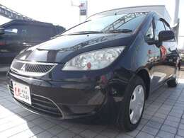 コラム式のスマートシフトINVECS-III CVT（無段変速）と足踏み式パーキングブレーキを採用し、サイドウォークスルーを可能としています・駆動方式はFF・前輪駆動☆