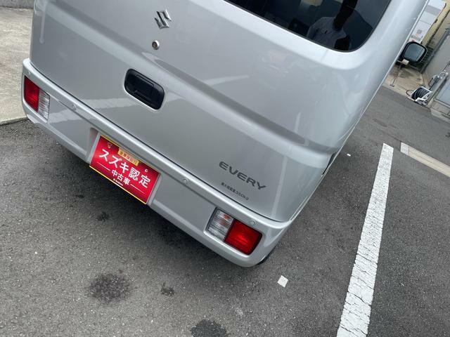 ご購入後も安心　全車保証付のお車を取り揃えております！お車を見て触って比べて頂けます。