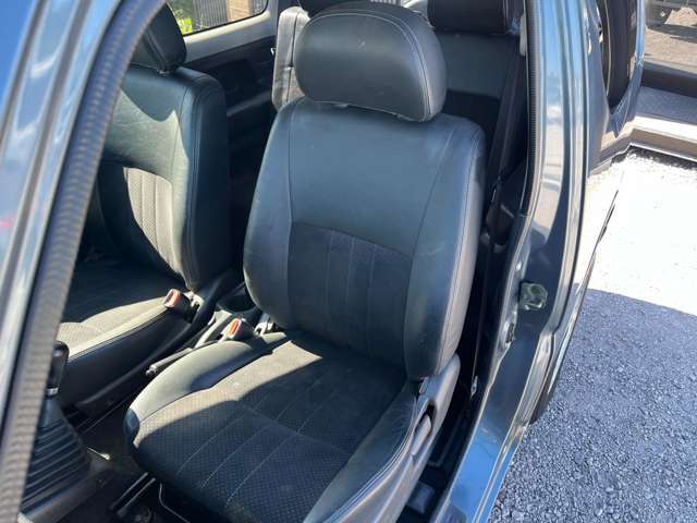 ★オプションでご納車前にガラスコーティングを施工致しますと、洗車の手間も省け輝きが長期間持続いたします、施工時に細かな傷であれば綺麗になりますどうぞご利用ください。