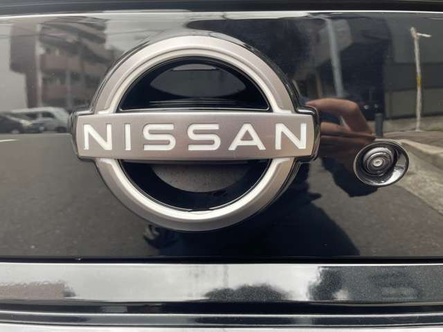 バックカメラ付なので駐車も安心
