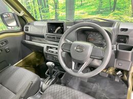 グループ総在庫数約30，000台！！全国の系列店からメーカー・車種問わずご紹介出来るので、あなたにピッタリのお車が見つかるはずです♪まずはお問い合わせ下さい☆