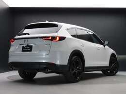 【レンタカーUP】弊社のレンタカー部門で使用したCX-8を、中古車として販売開始いたしました。ぜひこの機会にご検討ください。