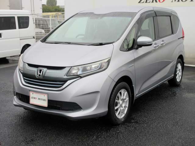 【各メーカーのお車を展示】トヨタ・ダイハツ・スズキ・ホンダ・スバル・マツダ・日産・国内各メーカーを埼玉県上尾市の展示場に展示しています。安い軽・燃費の良い車・荷室が広い車・広い軽・などなど展示中です。