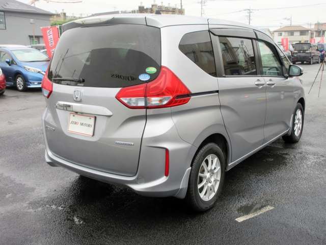 【納車前に取り付け可能！】ナビ・HID・LED・オーディオ・ローダウン・リフトアップ・社外カスタムパーツ・社外エアロ・社外ホイール・社外マフラー・スマートキーなども購入時お気軽に相談ください。