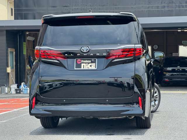 日本自動車協会による344項目にも及ぶ厳しいチェックをクリアした認定中古車となります☆是非ご安心してご検討下さいませ！お問い合わせは072-696-2711まで♪鑑定書がついて安心してご購入頂けます。