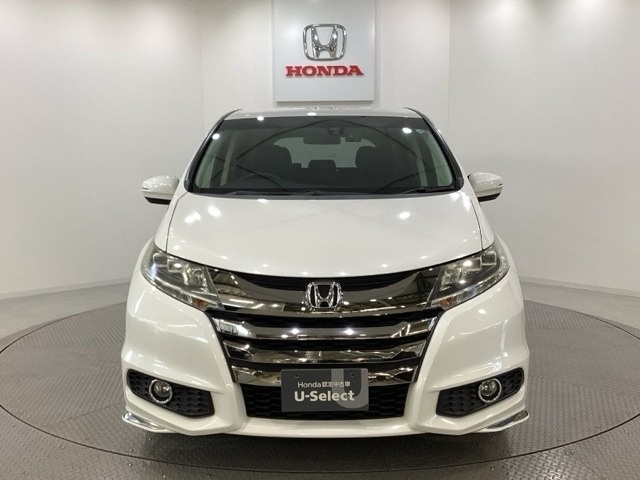 【Honda認定中古車 U-Select】　エンジン、オーディオやカーナビ(社外品は除く）に至るまで保証をお付け致します。全国のホンダディーラーで保証と整備が受けられます。