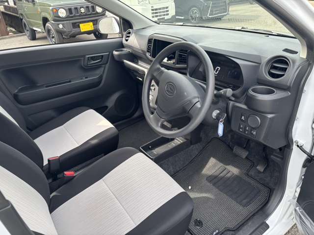 整備予約は24時間受付可能な車検点検整備予約サイトよりいつでもご予約可能！https://www.d-akashinishi.com/