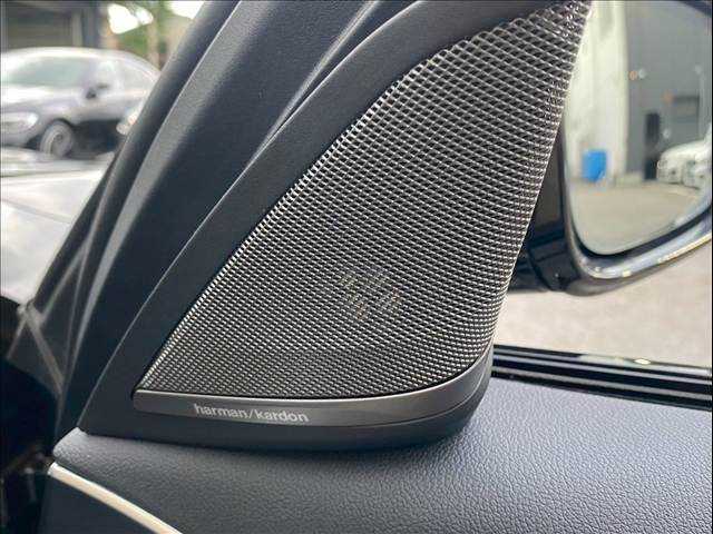 ハーマンカードンスピーカー装備♪