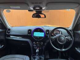 BMW、メルセデス、アウディといったドイツのプレミアムブランド中心とした、各種輸入車ブランドを同時に較べることができます。