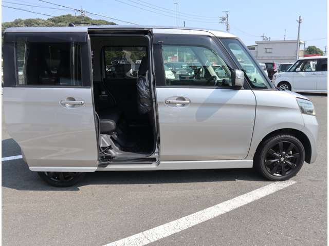 エンジン系・ブレーキ系・オイル系・ベルト系・電装系等の主要部分から細かい部分まで点検します！