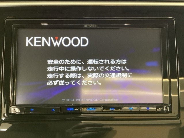 Kenwood製メモリーナビとバックカメラ付☆bluetoothオーディオでドライブも好きな音楽を聴いて楽しめます。TV視聴も可能です☆
