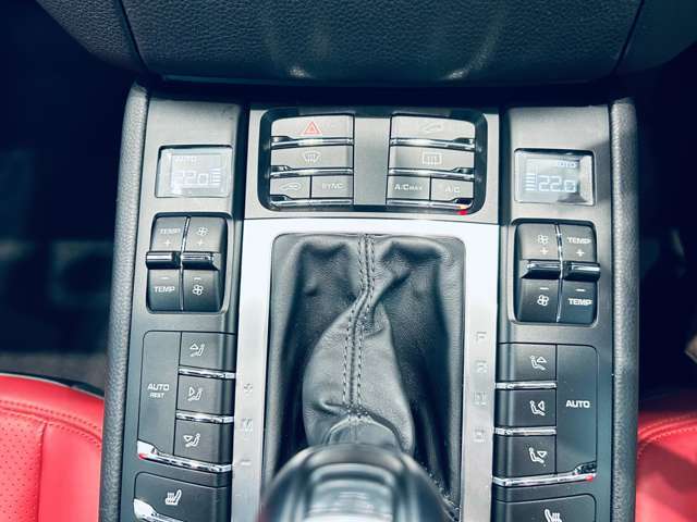 LIBERALAグループの在庫車両を当店で購入納車可能です！！