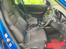 「この車の写真をもっと見たい」「状態が気になる」「この装備はついている？」どんな小さな疑問でもお気軽にお問い合わせください！