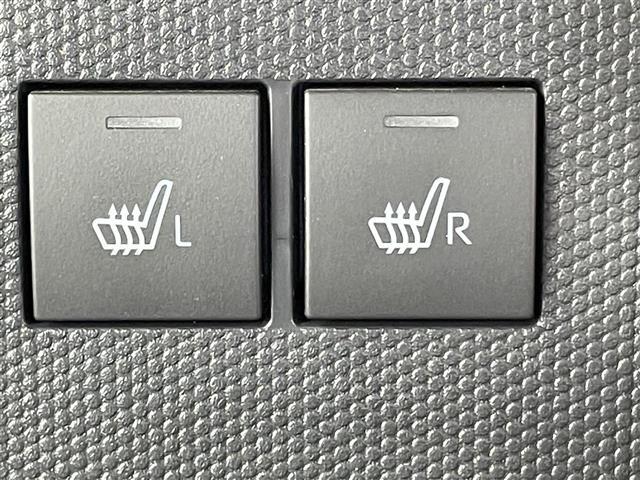 気になる車はすぐにお問い合わせください！画面右側の0066から始まる無料ダイヤルからお問い合わせ下さい！専門スタッフがお車のご質問にお答えいたします！