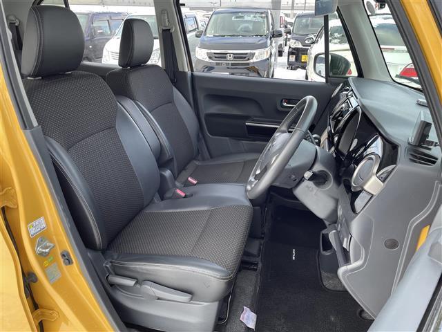 座り心地が良いシートなので長時間の運転でも快適にお過ごしいただけます。新品のフロアマットのご注文も可能です。掲載箇所以外にご希望の写真がございましたらお気軽にお問い合わせ下さい。