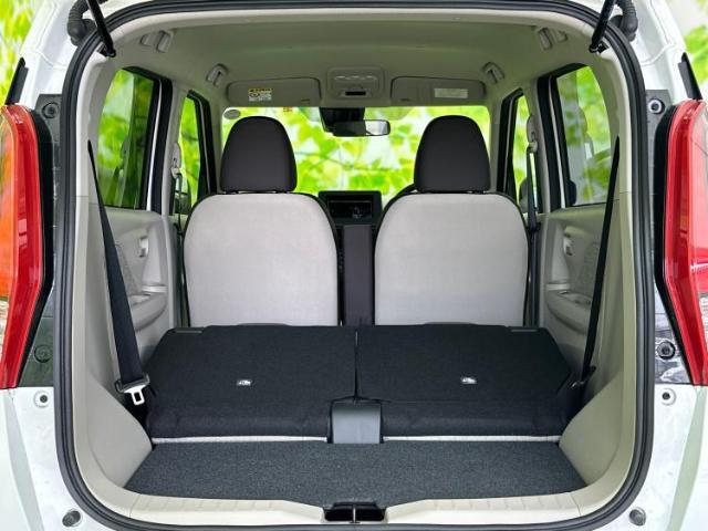 WECARS（ウィーカーズ）は全国250店舗展開！お客様が安心してカーライフをお楽しみいただけるよう社員一同心を込めてサポートいたします。