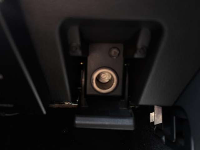 こちら運転席周りの操作部分の写真になります。各部しっかり動作の確認をしておりますので、ご安心だくさい。