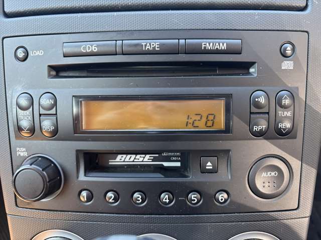 こちら運転席周りの操作部分の写真になります。各部しっかり動作の確認をしておりますので、ご安心だくさい。