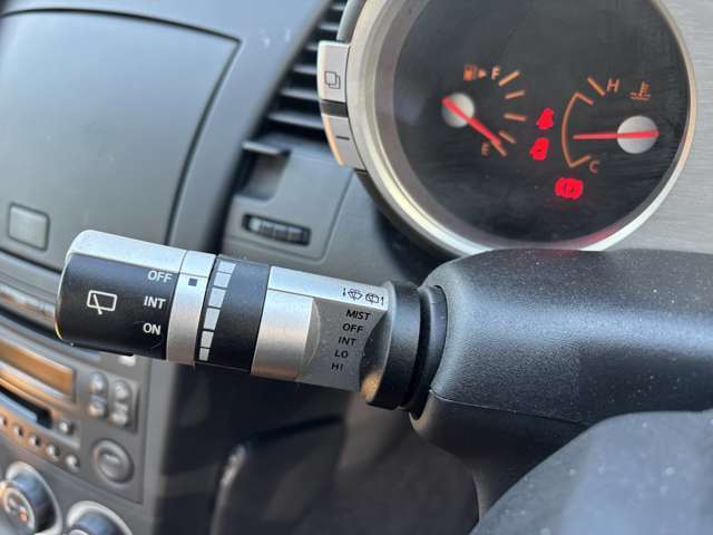 こちら運転席周りの操作部分の写真になります。各部しっかり動作の確認をしておりますので、ご安心だくさい。