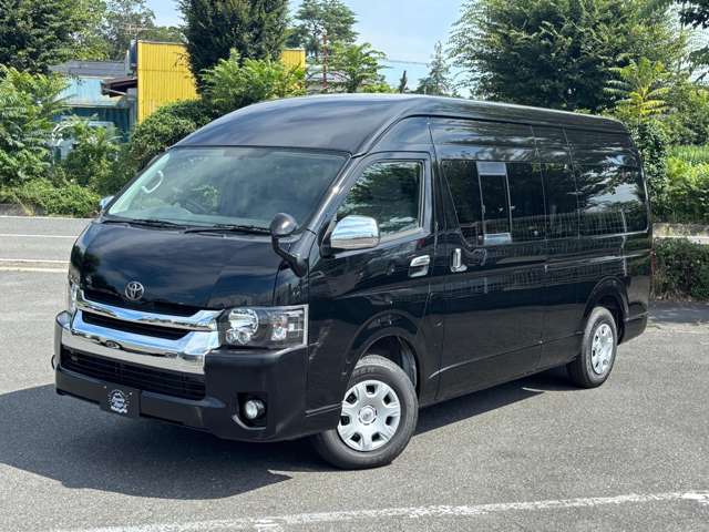 普通免許で簡単に運転できる観光仕様です。