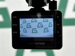 【ドライブレコーダー】最近装備されている車両も多くなってきています！