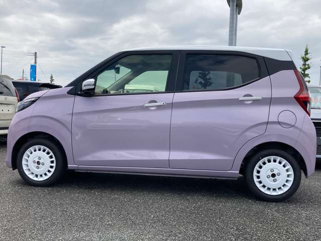 お車の価格には自信あり！！高品質で低料金になるよう、金額もお安くつけております。