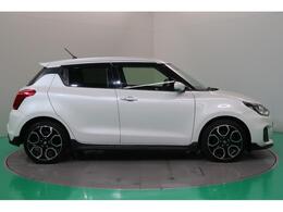 当社はスズキ株式会社100％出資の直営代理店（正規スズキディーラー）です。当社のモットーは、「誠実」、「親身」、「真剣」で、お客様の豊かなカーライフを実現するためのお手伝いをさせていただきます。