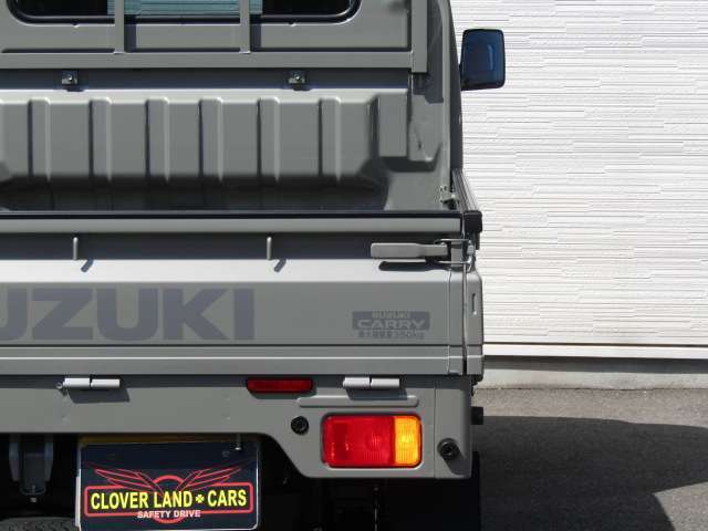 お車に詳しくない方でもご安心ください。ご満足のいくお車探しをお手伝いできるよう経験豊富なスタッフがご対応致します。LINEでのお問合せもOKです。