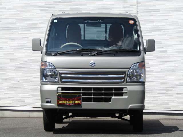 【初めてご購入の方】当社ホームページ「クローバーランドカーズ」で検索！☆簡単審査！全車両ローン仮審査機能付き　☆ご来店予約　☆新着車両　☆ご購入の流れ　など情報満載です。LINEでのお問合せもOK