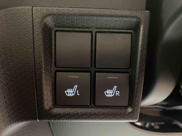 WEB掲載時にはお車に付いている装備と、様々な写真をたくさん載せるように心がけております。1台1台特徴をとらえたキャッチコメントを掲載しています。