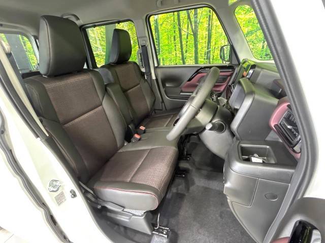 運転席シート廻りは使用感も少なく、良好な状態となっています。丁寧に使われていたことがよくわかりますね。