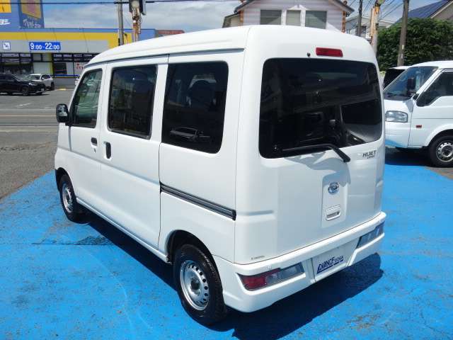 実際に車を見てみると『想像と違った』という事は少なくありません。当店なら軽自動車からコンパクト、ミニバン、セダンと幅広くご用意しておりますので、ライフスタイルにぴったりの1台を見つけてください。